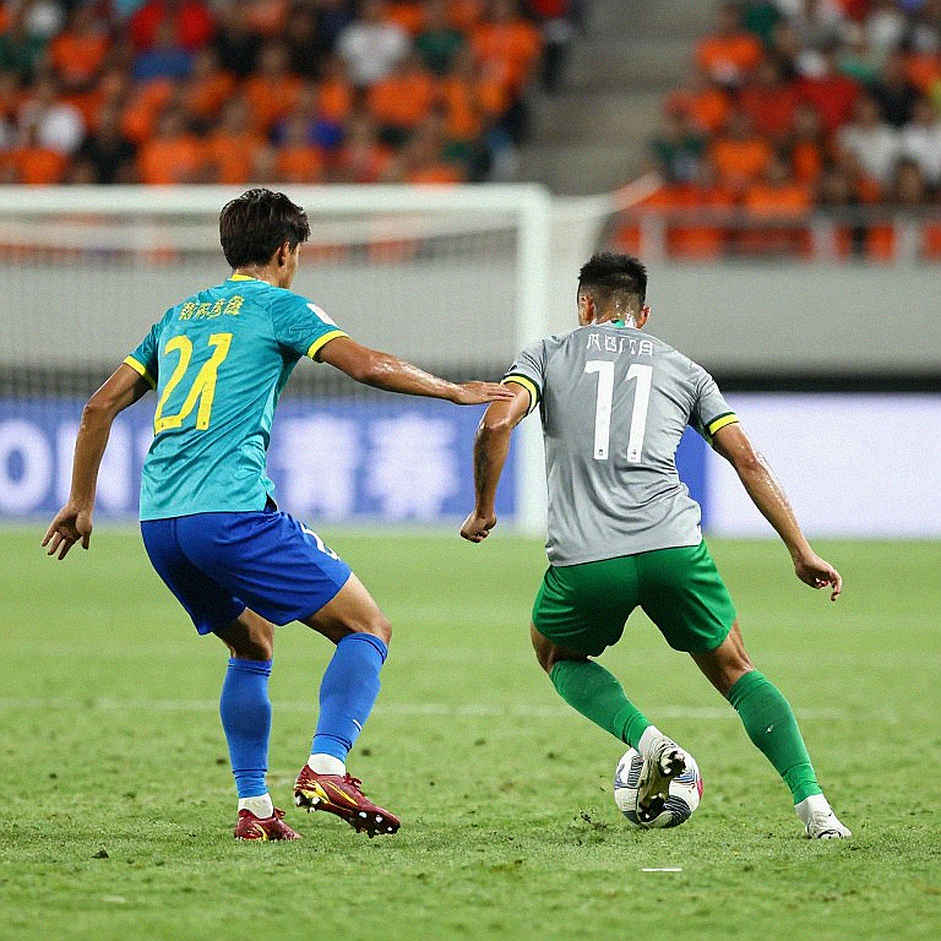 Vietnam U17 và Cristiano Roland: Giải mã hành trình World Cup từ những dấu vết ngoài băng hình Vietnam U17 và Cristiano Roland: Giải mã hành trình World Cup từ những dấu vết ngoài băng hình