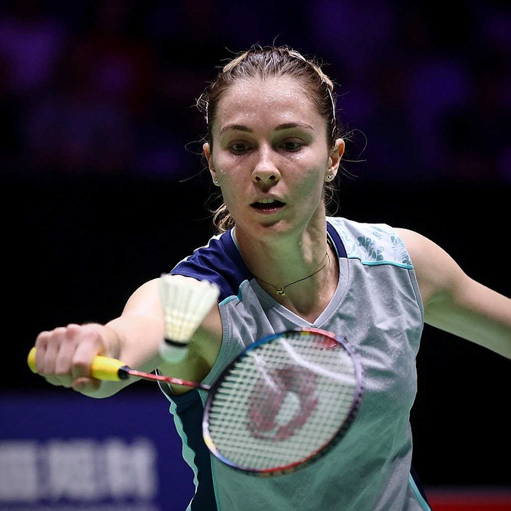 Alwi Farhan's Tokyo Sparring With Kento Momota: The Lesson Lives in the Rallies Nobody Counts Alwi Farhan's Tokyo Sparring With Kento Momota: The Lesson Lives in the Rallies Nobody Counts