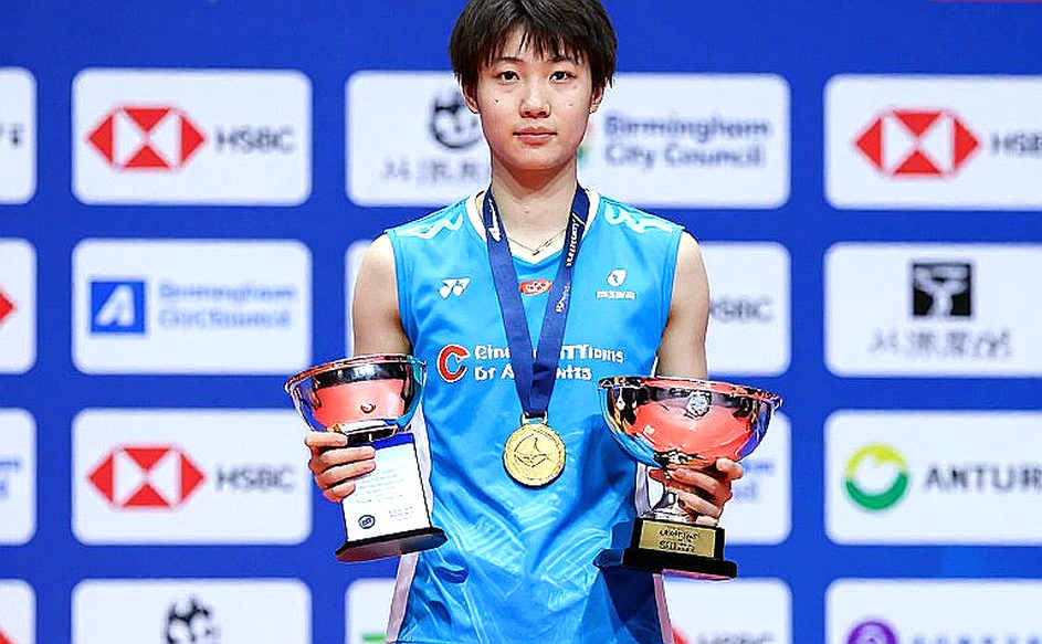 Nguyễn Tiến Minh bất ngờ giành vé vào vòng 2 Vietnam Open 2026, đánh bại chuyên gia đôi Nguyễn Hoàng Thái Sơn