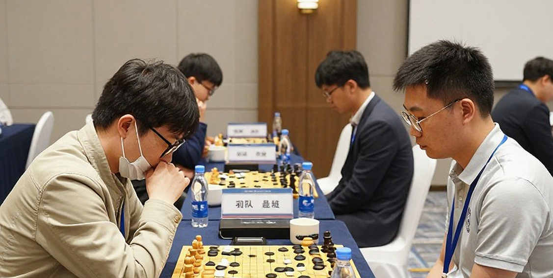 Faker vắng sự kiện Ralph Lauren vì sức khỏe: ASIAD 2026 và CKTG 2026 trước bài toán tải trọng của T1